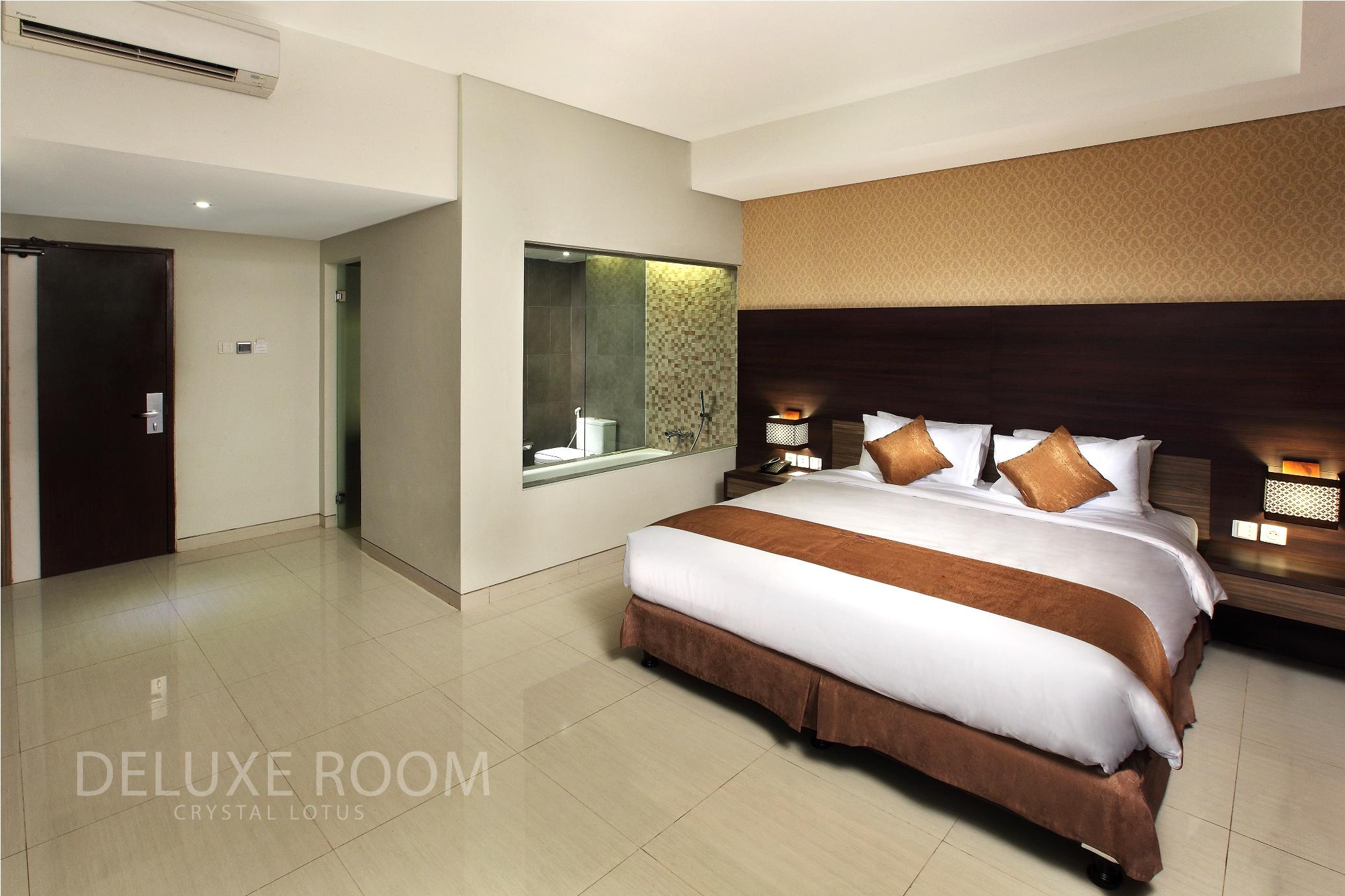 Crystal Lotus Hotel Yogyakarta Exterior photo